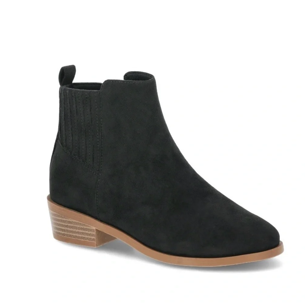 Wonder Nation Black Ankle Boots